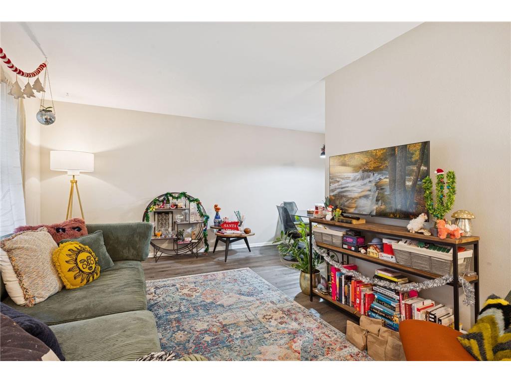 3513 Emerson Avenue S Minneapolis MN 55408 6823198 image6