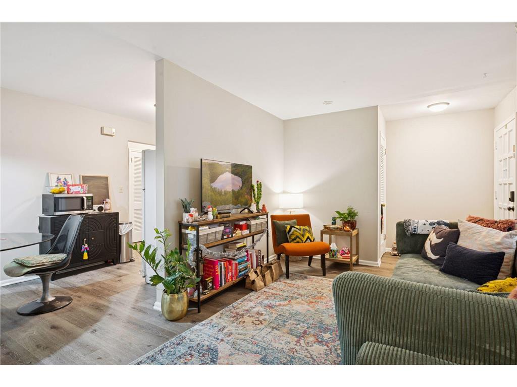 3513 Emerson Avenue S Minneapolis MN 55408 6823198 image8