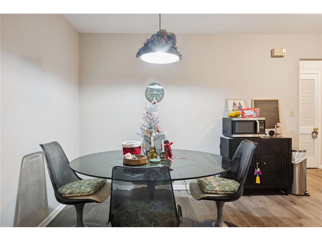 3513 Emerson Avenue S Minneapolis MN 55408 6823198 image9