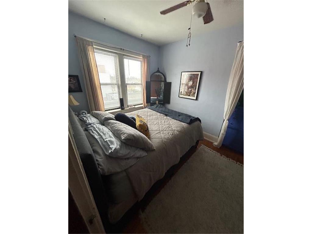 3513 Hennepin Avenue Minneapolis MN 55408 6634818 image11