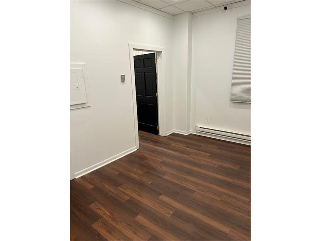 3513 Hennepin Avenue Minneapolis MN 55408 6634818 image3