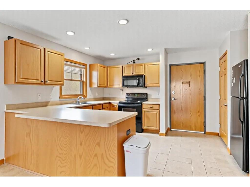 3514 Grand Avenue S Minneapolis MN 55408 7079275 image12