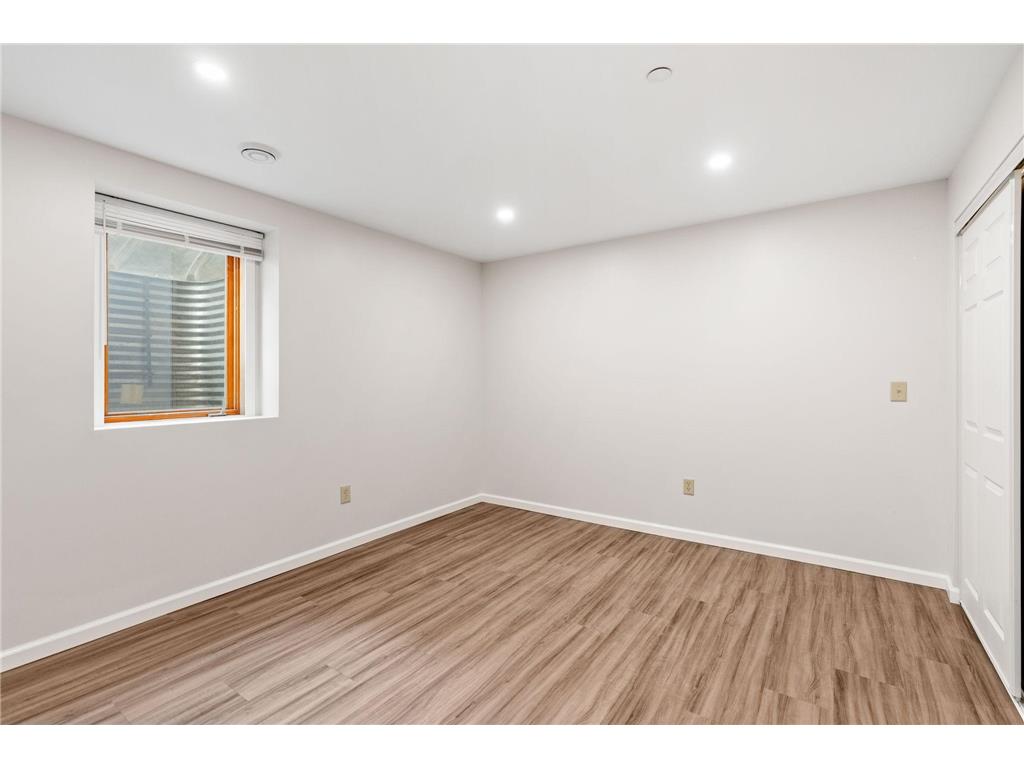 3514 Grand Avenue S Minneapolis MN 55408 7079275 image19