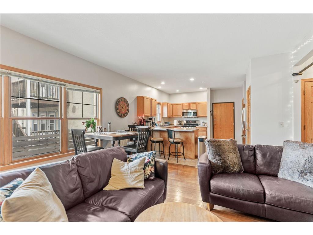 3514 Grand Avenue S Minneapolis MN 55408 7079275 image24