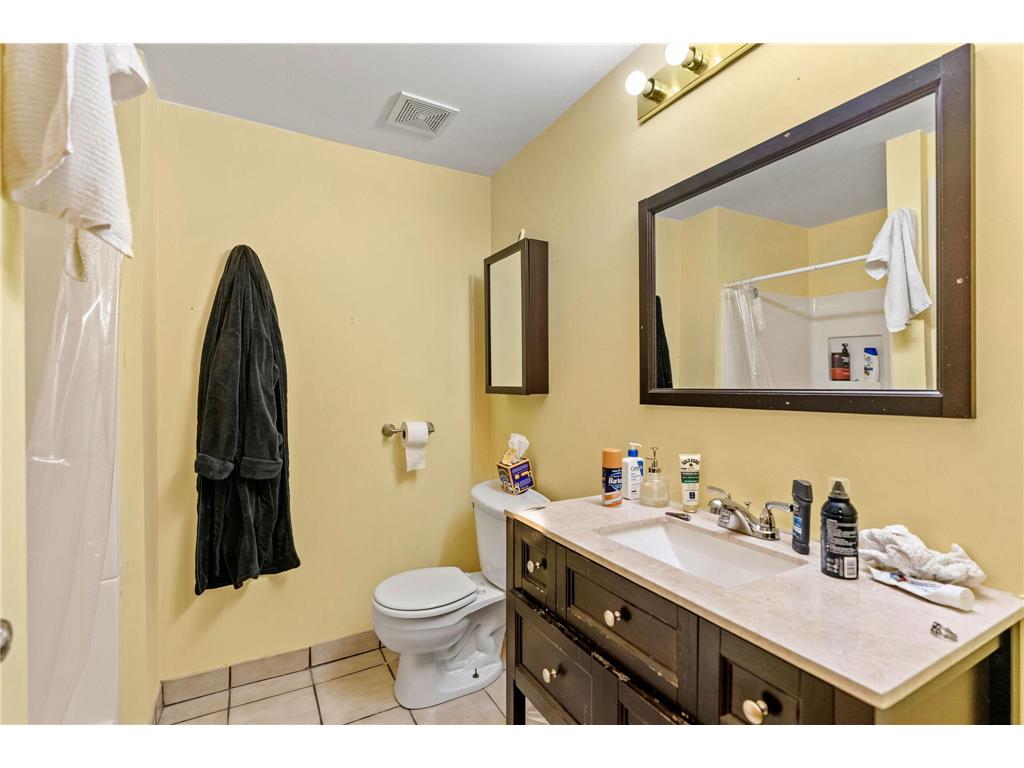 3514 Grand Avenue S Minneapolis MN 55408 7079275 image28