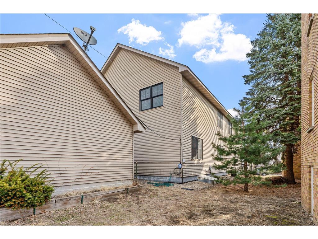 3514 Grand Avenue S Minneapolis MN 55408 7079275 image37