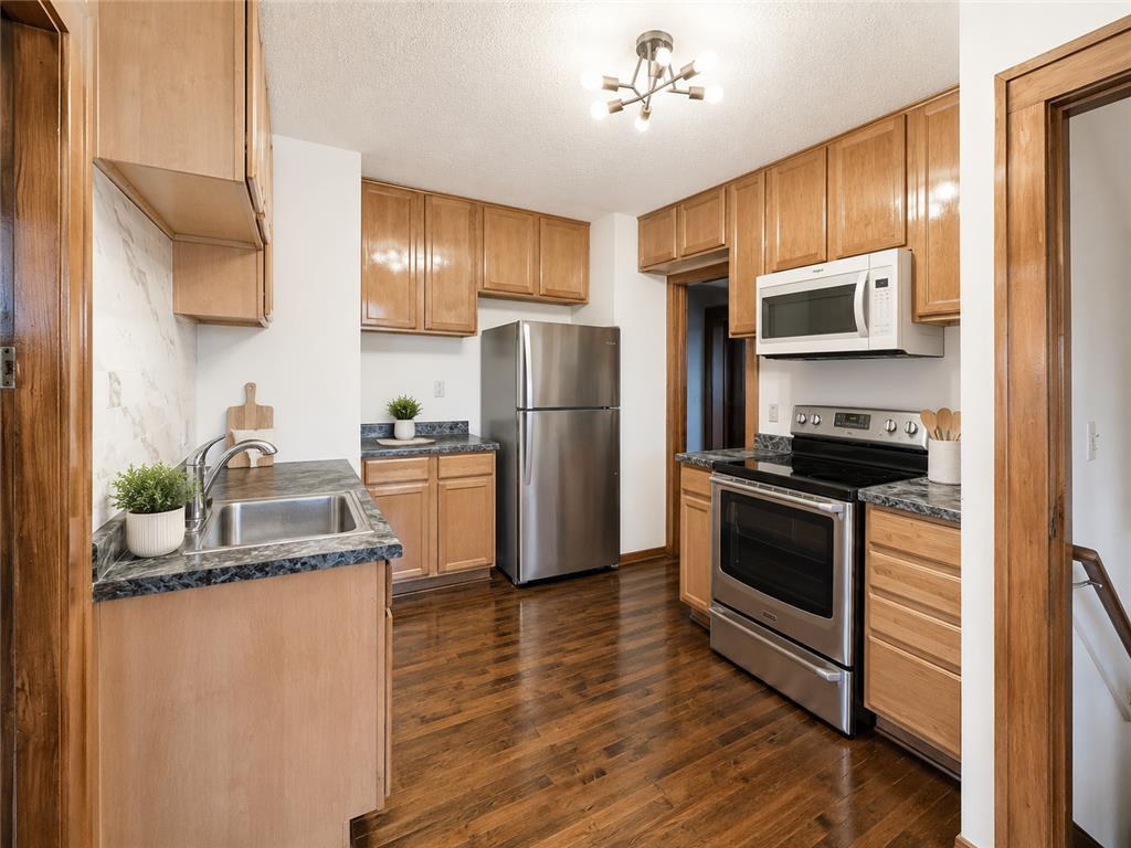 3515 Aldrich Avenue N Minneapolis MN 55412 7066355 image4