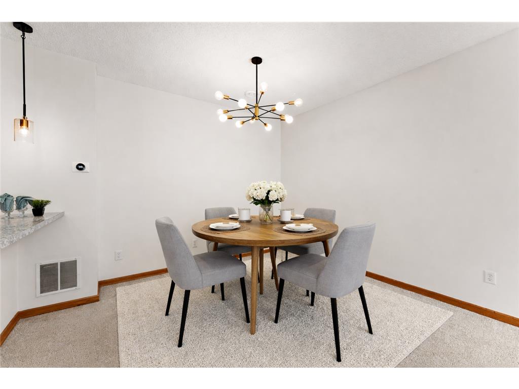 3515 Cherry Lane #G Woodbury MN 55129 7040349 image4