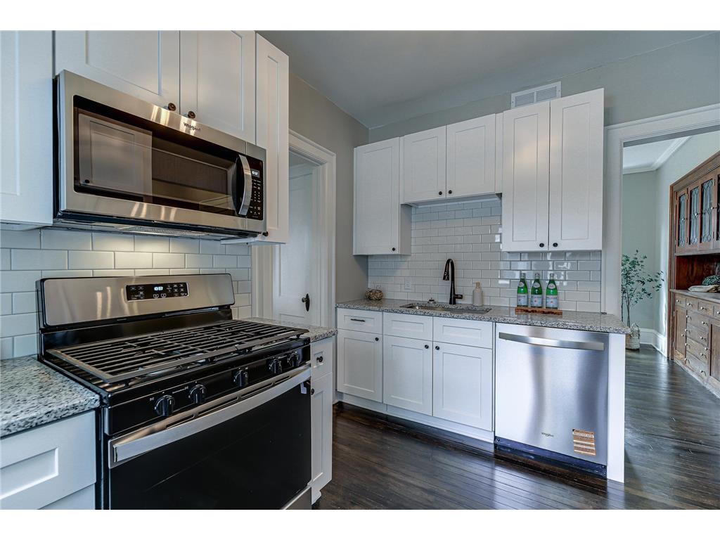 3515 Colfax Avenue N Minneapolis MN 55412 7065334 image14
