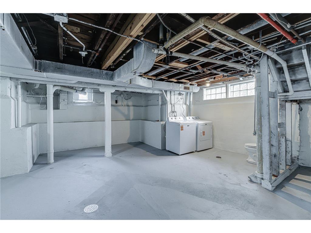 3515 Colfax Avenue N Minneapolis MN 55412 7065334 image32
