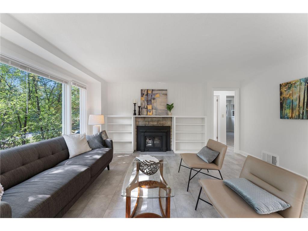 3516 Manor Drive Golden Valley MN 55422 6786223 image1