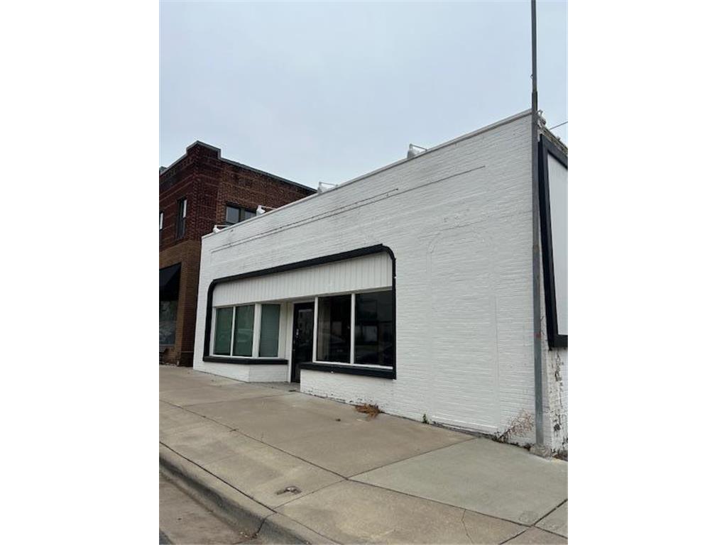 3517 Hennepin Avenue Minneapolis MN 55408 6631652 image1