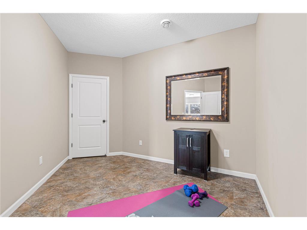 3517 Siems Court Arden Hills MN 55112 - Johanna 7003054 image37