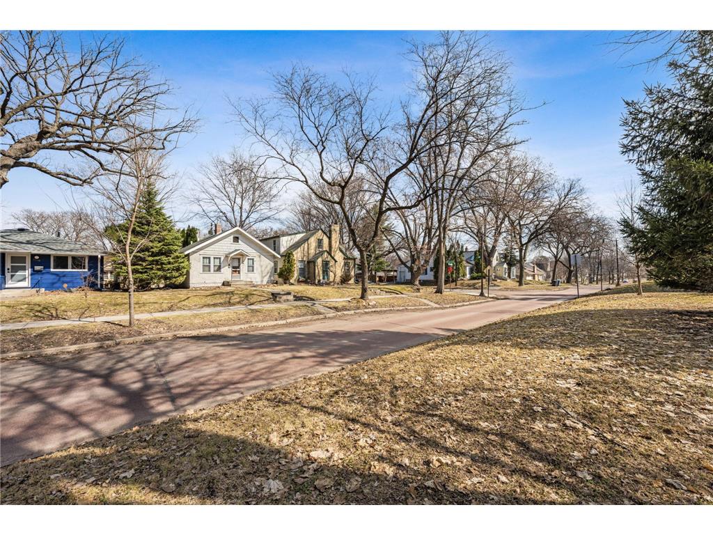 3518 E Minnehaha Parkway Minneapolis MN 55406 7033631 image29