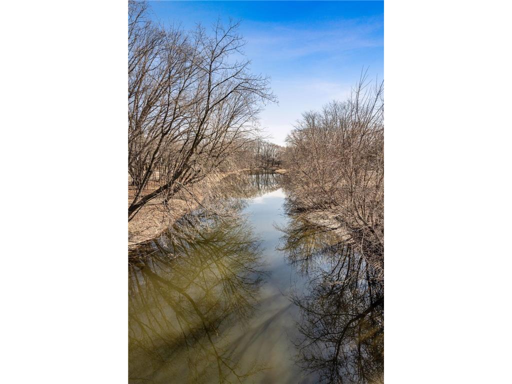 3518 E Minnehaha Parkway Minneapolis MN 55406 7033631 image35