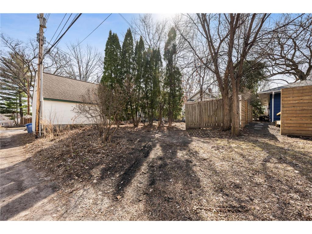 3518 E Minnehaha Parkway Minneapolis MN 55406 7033631 image43