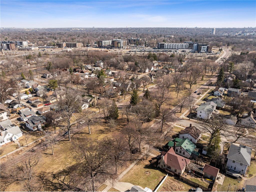 3518 E Minnehaha Parkway Minneapolis MN 55406 7033631 image50
