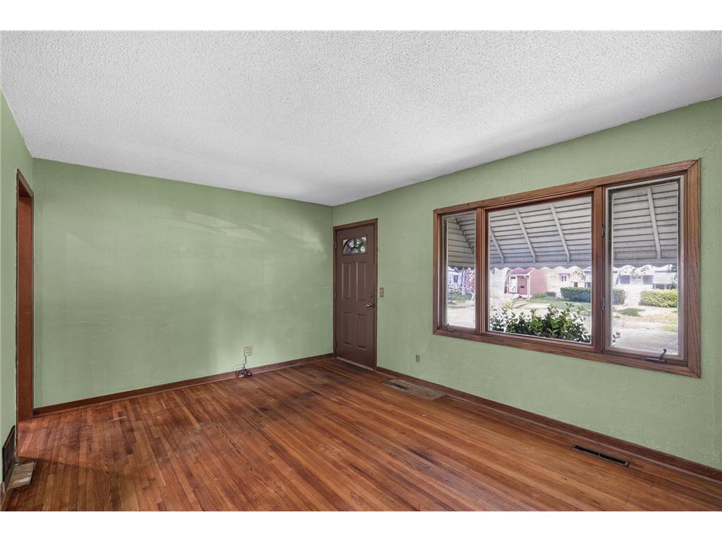 3518 Taylor Street NE Minneapolis MN 55418 7095178 image10