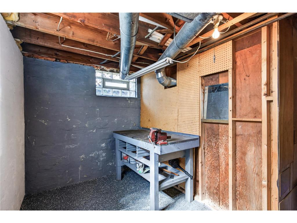 3518 Taylor Street NE Minneapolis MN 55418 7095178 image23