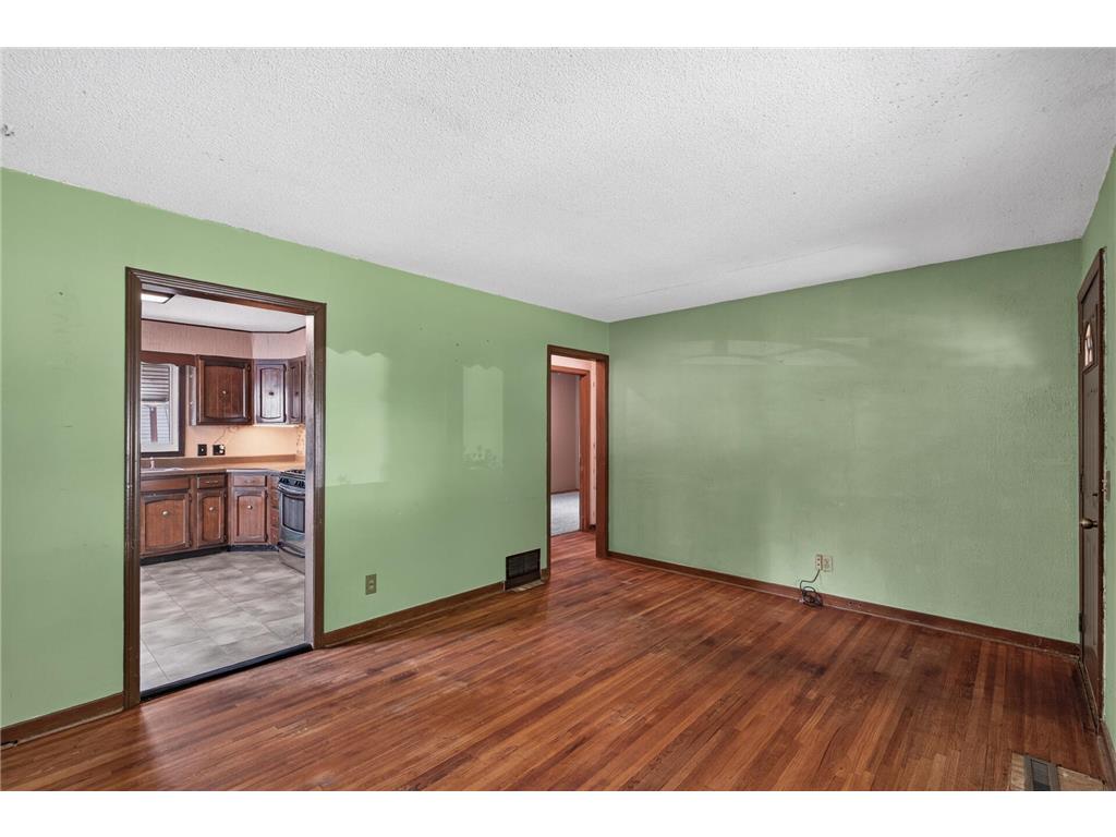 3518 Taylor Street NE Minneapolis MN 55418 7095178 image9