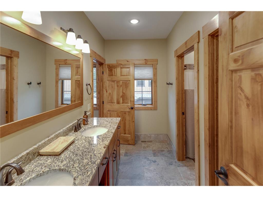 35191 Quiet Aly #7 Pequot Lakes MN 56472 - Clamshell 6673390 image32