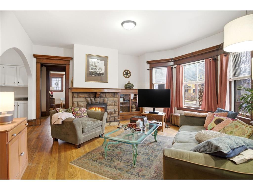 352 Bates Avenue Saint Paul MN 55106 7073764 image10