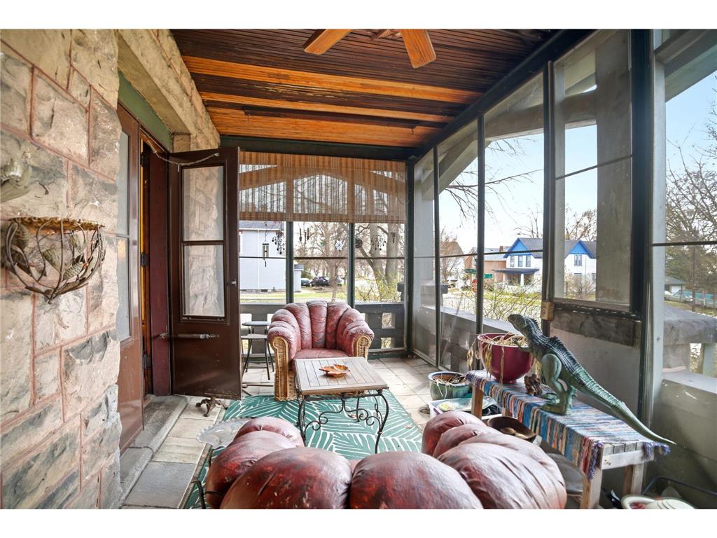 352 Bates Avenue Saint Paul MN 55106 7073764 image20
