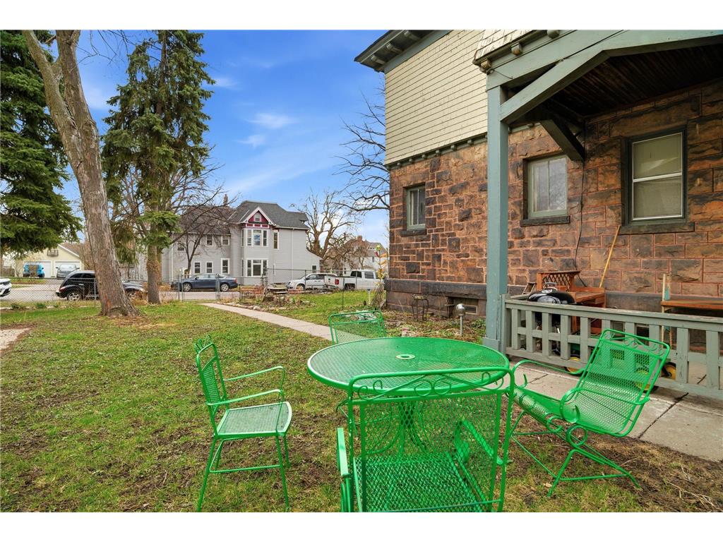 352 Bates Avenue Saint Paul MN 55106 7073764 image5