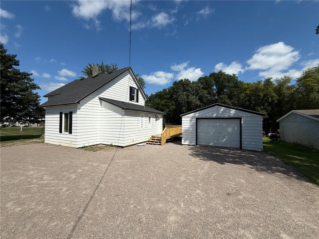 352 Friedman Street N Eden Valley MN 55329 6775849 image1
