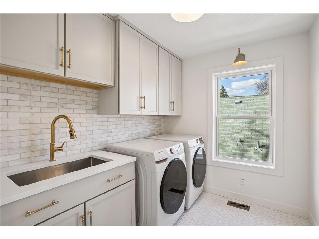 3520 27th Avenue S Minneapolis MN 55406 6746638 image24