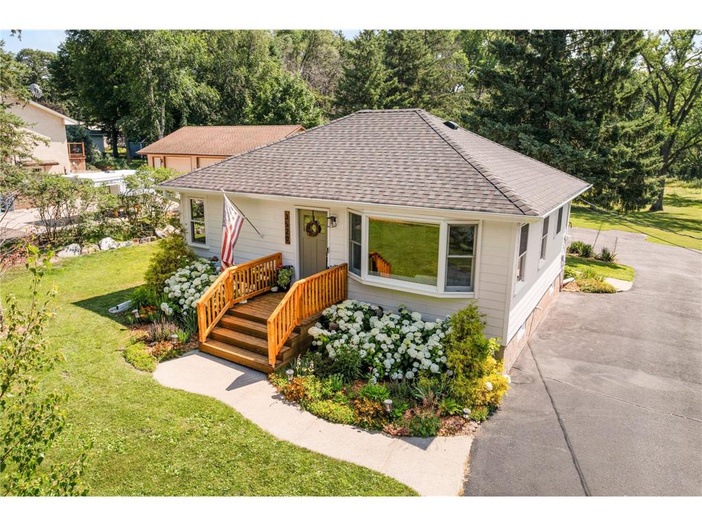 3520 Edgerton Street Vadnais Heights MN 55127 7099659 image2