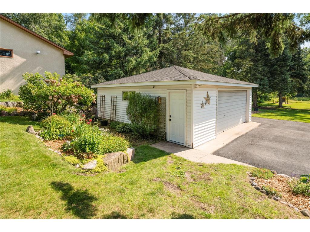 3520 Edgerton Street Vadnais Heights MN 55127 7099659 image29