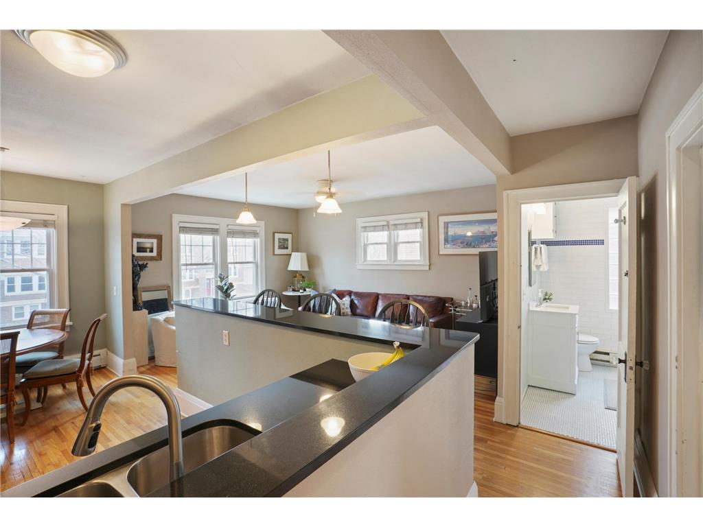 3520 Emerson Avenue S #202 Minneapolis MN 55408 7060838 image5