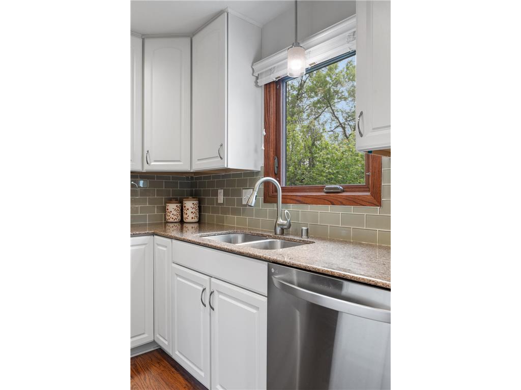 3520 Pilgrim Lane N Plymouth MN 55441 7066674 image9