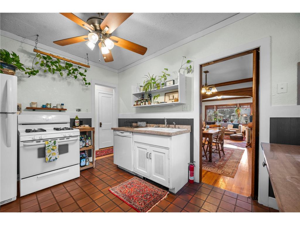 3520 Pillsbury Avenue S Minneapolis MN 55408 7038051 image13