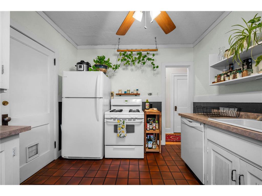 3520 Pillsbury Avenue S Minneapolis MN 55408 7038051 image15