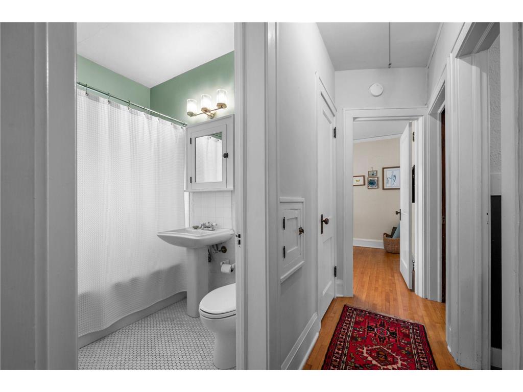 3520 Pillsbury Avenue S Minneapolis MN 55408 7038051 image21