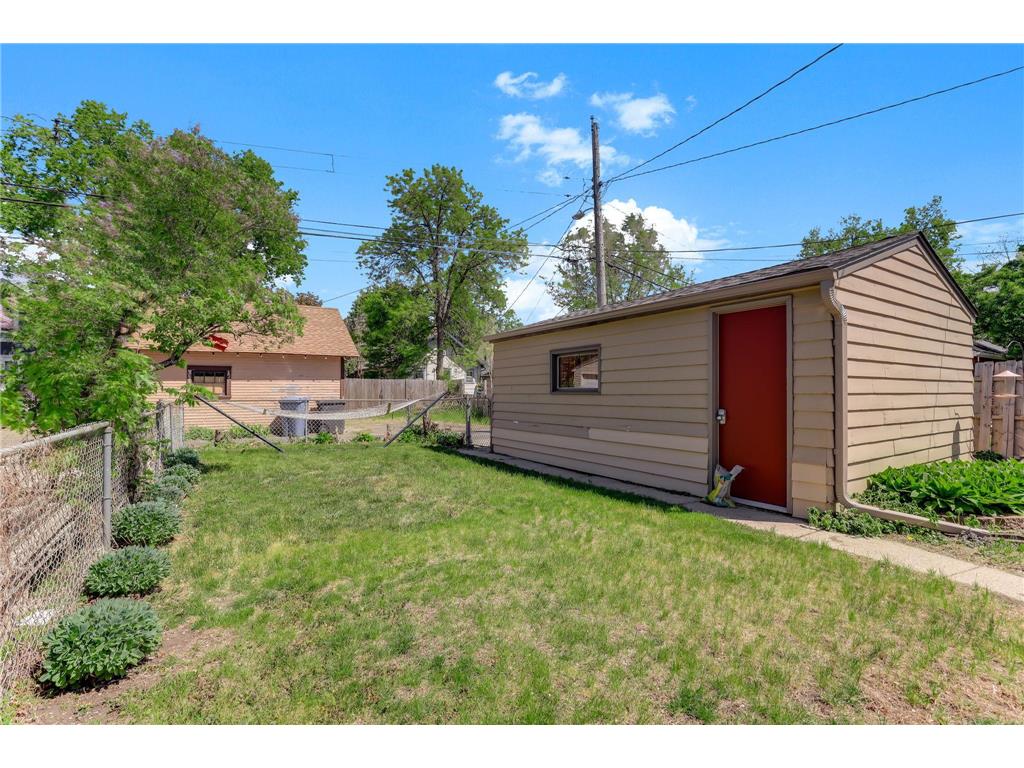 3521 10th Avenue S Minneapolis MN 55407 7083841 image31