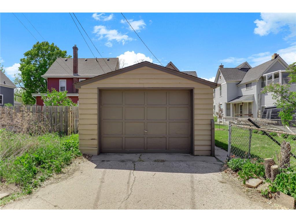 3521 10th Avenue S Minneapolis MN 55407 7083841 image32