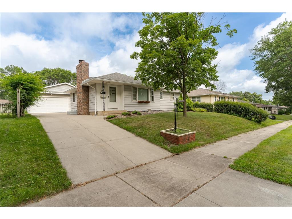 3521 19th Avenue NW Rochester MN 55901 6757458 image1