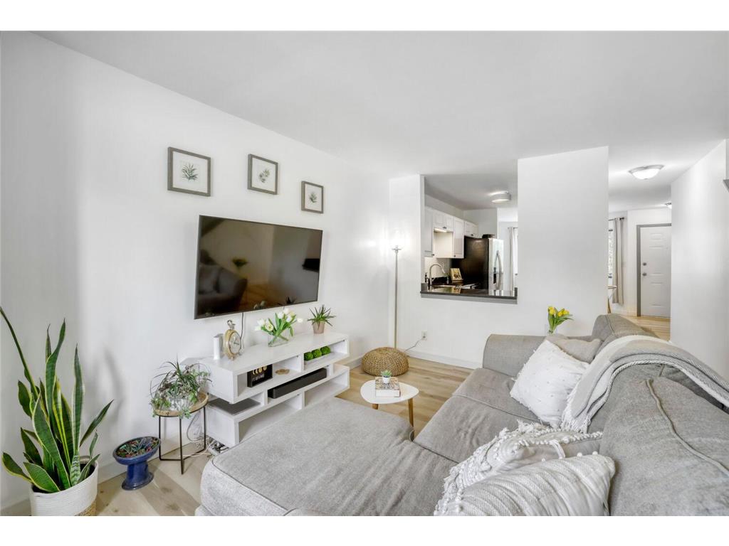 3521 Clinton Avenue Minneapolis MN 55408 7048960 image3