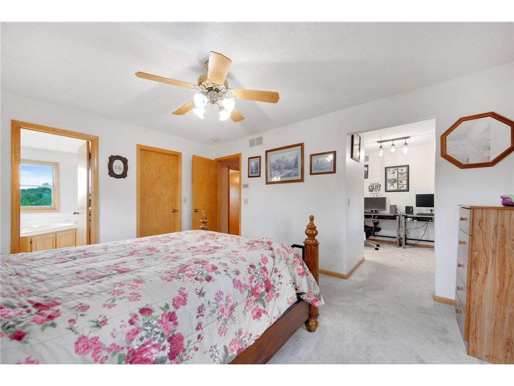 35210 Lily Street NW Cambridge MN 55008 - Williams 6815883 image21