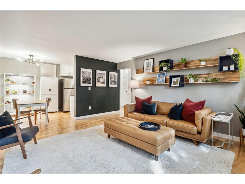 3522 Harriet Avenue #103 Minneapolis MN 55408 6560639 image1