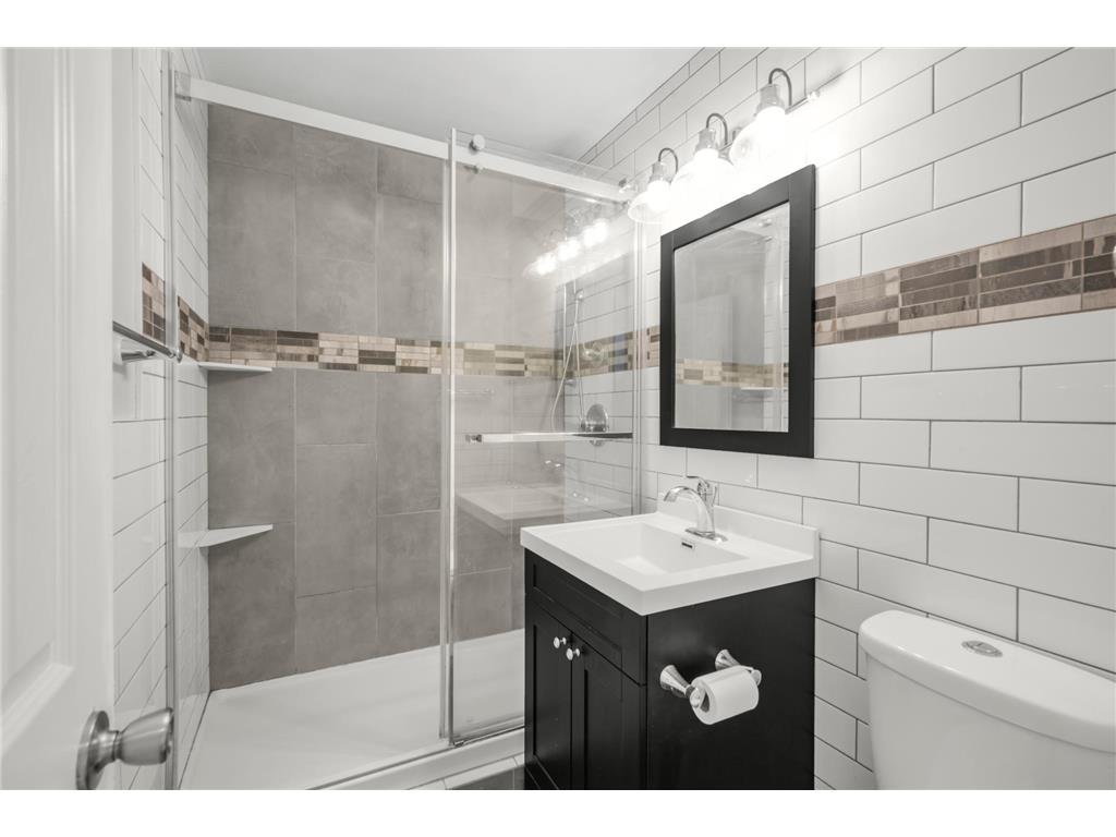 3522 Harriet Avenue #106 Minneapolis MN 55408 7023923 image9