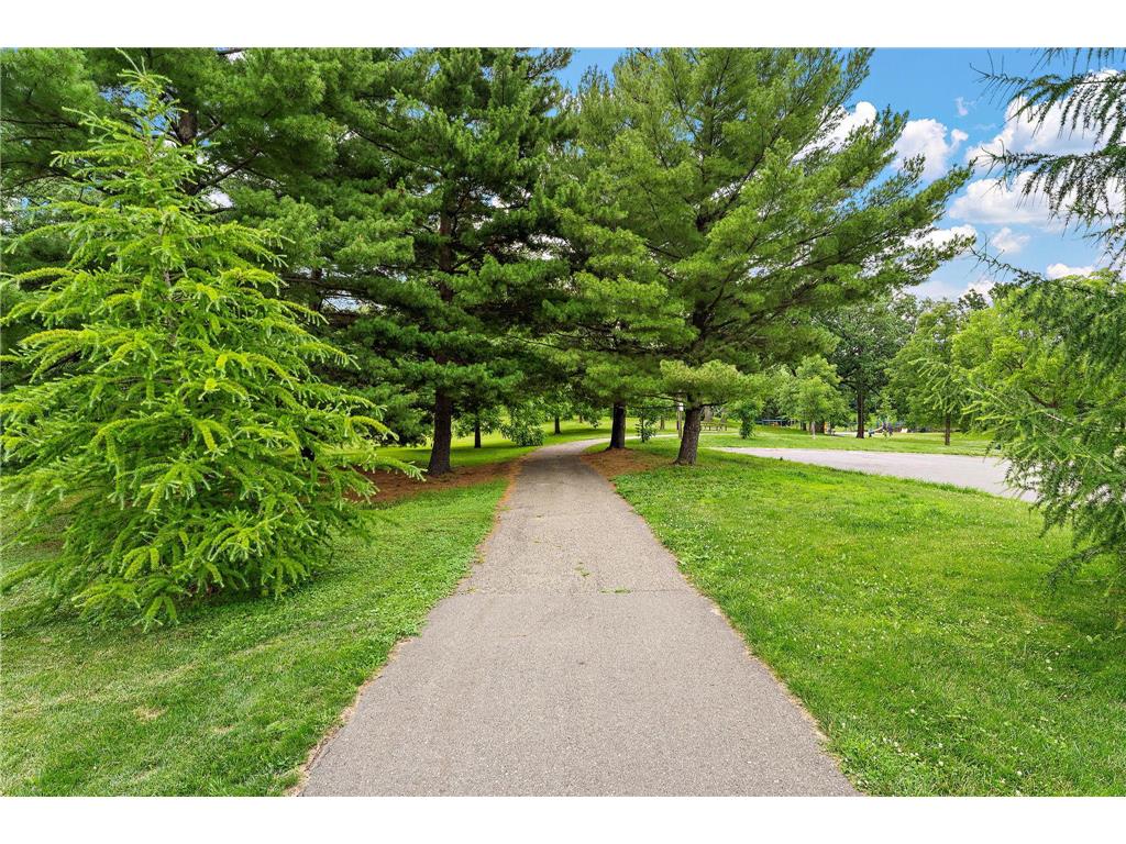 3523 5th Street NE Minneapolis MN 55418 7011516 image34