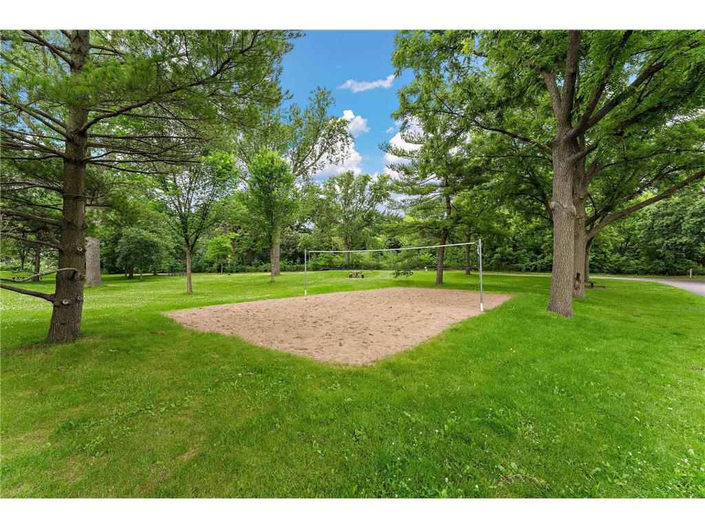3523 5th Street NE Minneapolis MN 55418 7011516 image36