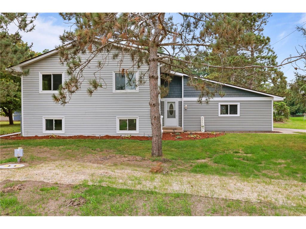 3524 Interlachen Drive NE Ham Lake MN 55304 - Coon 6802006 image1
