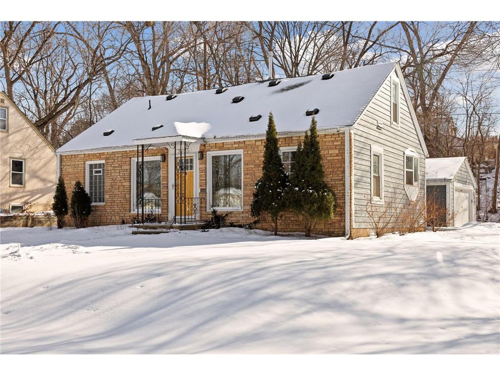 3525 30th Avenue N Robbinsdale MN 55422 7010702 image1