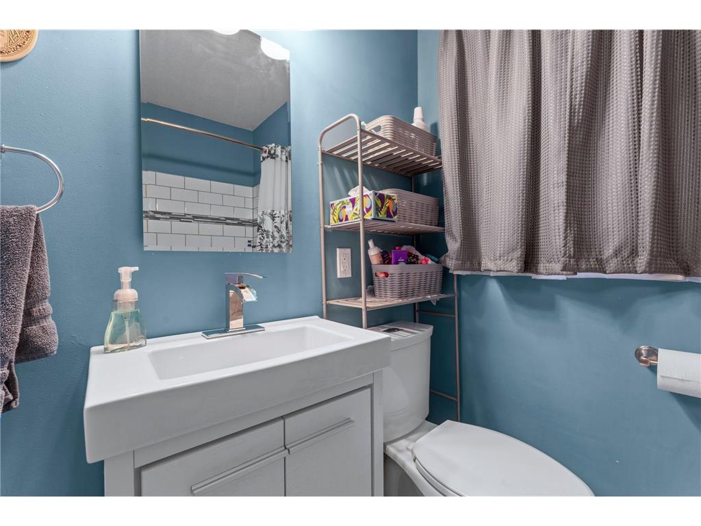 3525 Bryant Avenue Anoka MN 55303 7105673 image27