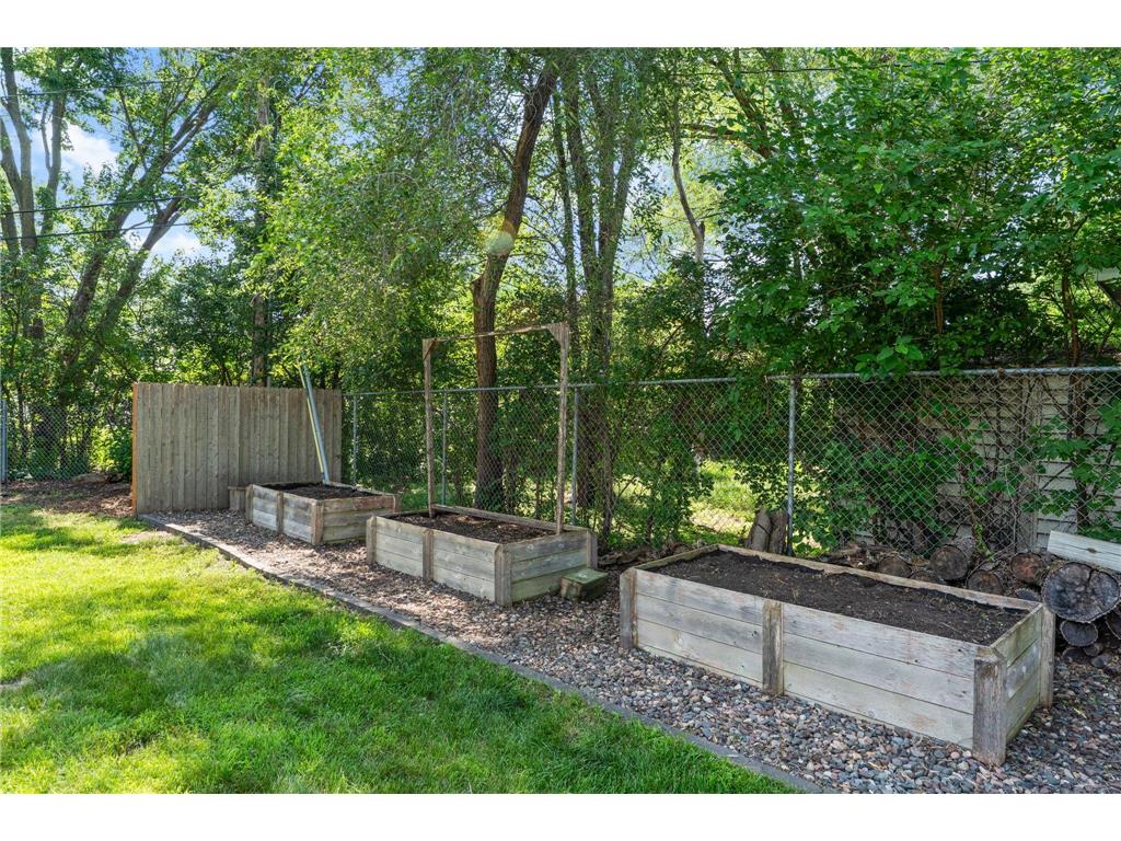 3525 Bryant Avenue Anoka MN 55303 7105673 image44